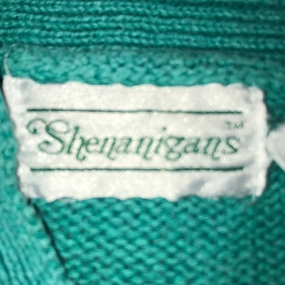 𝅺SHENANIGANS V neck knit sweater embroidered flower bouquet on pocket size S - Picture 4 of 9